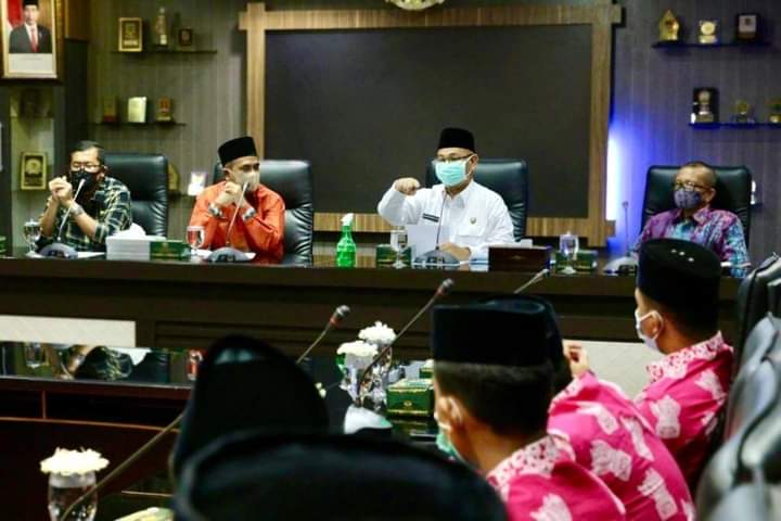 Akhyar Nasution Lepas Kafilah MTQ ke 37 Tingkat Provinsi Sumut