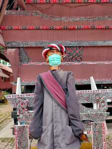 Patung Sigale-Gale Pakai Masker, Tamparan Buat Wisatawan yang Berkunjung ke Samosir (2)