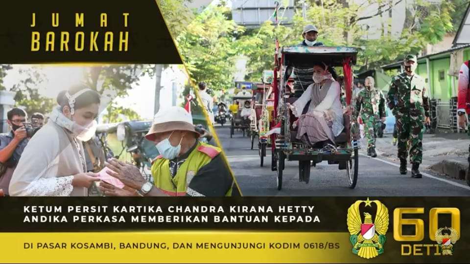 Ketum Persit KCK, Berikan Bantuan kepada Tukang Becak di Pasar Kosambi Bandung⁣⁣⁣⁣⁣⁣