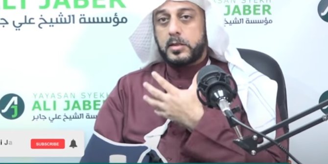 Syekh Ali Jaber, Ucapkan Selamat Atas Kelahiran Anak Penusuknya dan Minta Maaf ke Pelaku