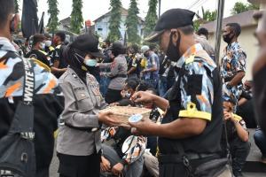 Demo Tolak UU Cipta Kerja Banjar, Melda Yanny Hatur Nuhun kepada Peserta Aksi (2)