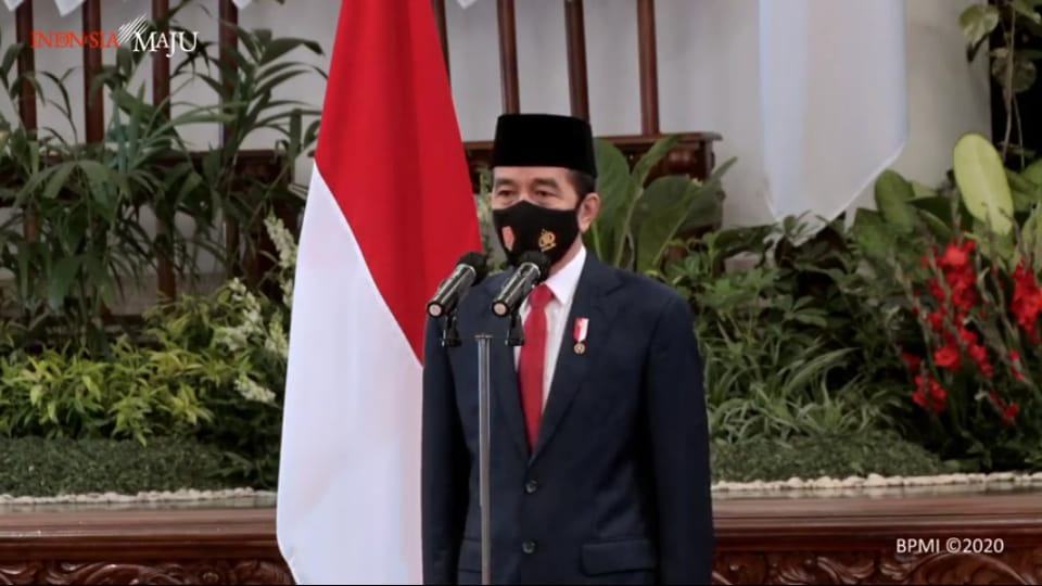 Jokowi, Pimpin Upacara HUT ke-75 TNI Secara Virtual di Istana Negara