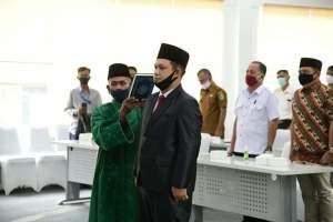 Bupati Zahir, Lantik Direktur PDAM Tirta Tanjung Hafizullah