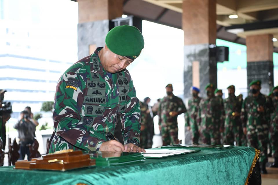 Kasad Andika Perkasa, Rotasi Pimpinan Jabatan dan Terima Laporan Kenaikan Pangkat Pati TNI AD