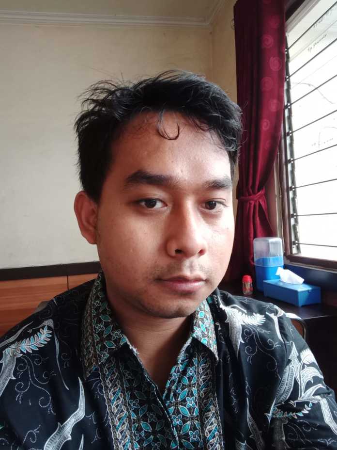 Ridwan Kamil Harus Kurangi Omong Besar, Wujudkan Janji!