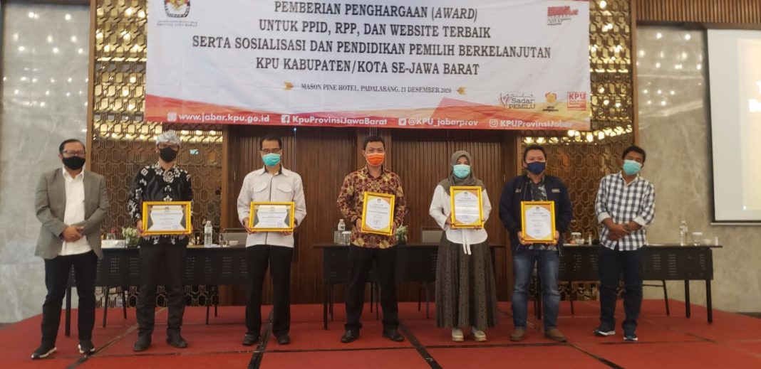 KPU Banjar, Kembali Terima Penghargaan dari KPU Jawa Barat