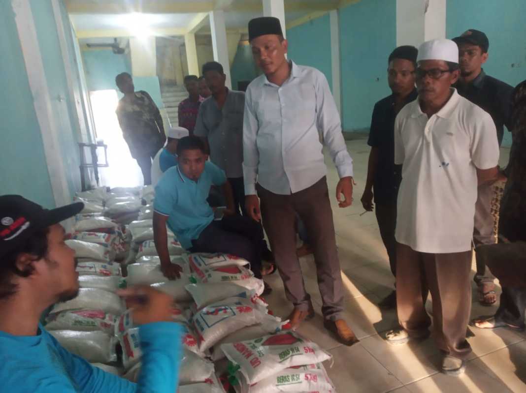 Peduli Banjir, PD Aceh Timur Luncurkan Bantuan Paket Sembako
