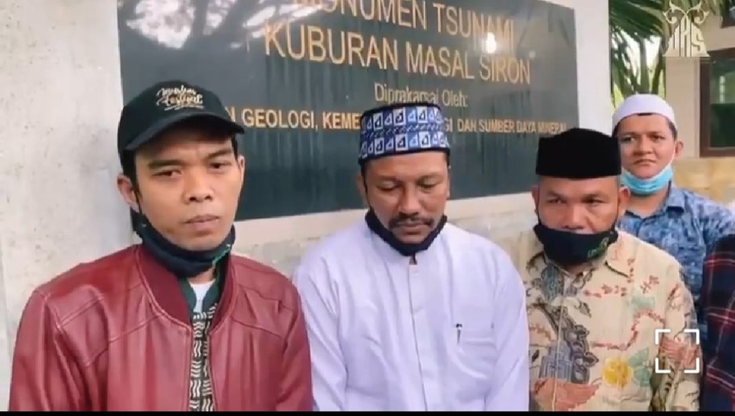 Ustadz Abdul Somad, Ziarah ke Makam Korban Tsunami Aceh