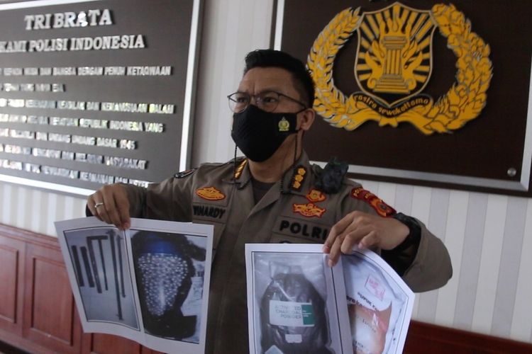 Densus 88 Tangkap Terduga Teroris di Aceh