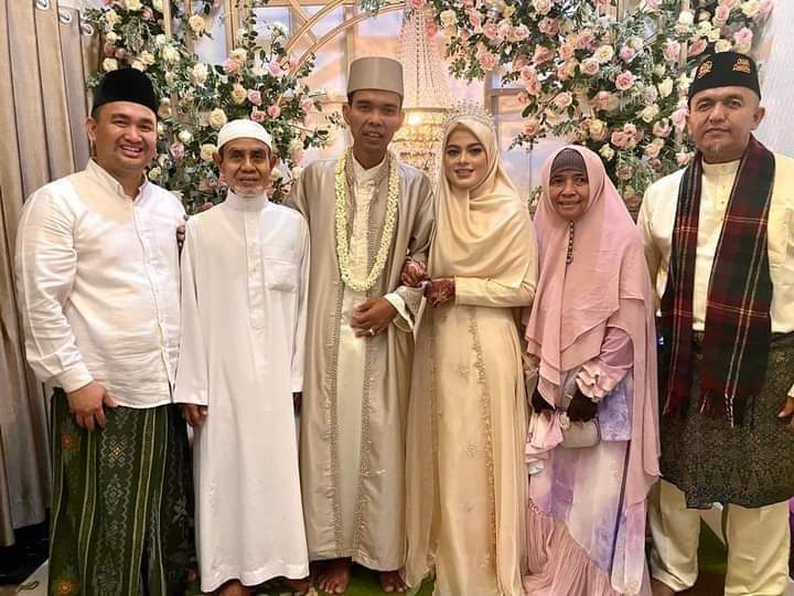 Ustadz Abdul Somad Akhirnya Sah Menikah dengan Gadis 19 Tahun Asal Jombang