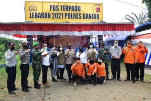 Kapolres Banjar, Dampingi Kunjungan Satgas Covid-19 Pantau Ops Ketupat Lodaya 2021