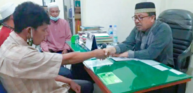 Warga Langsa Aceh Memeluk Agama Islam