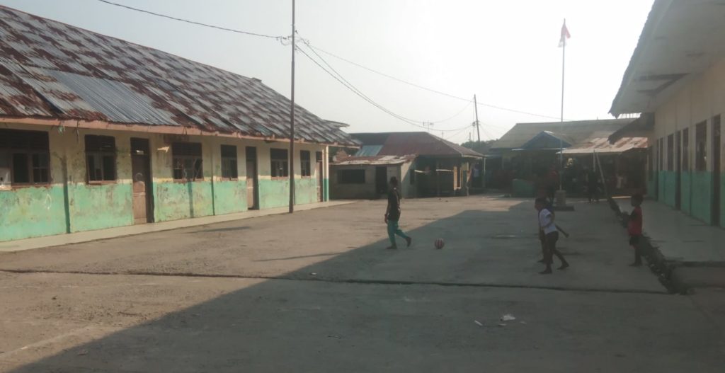 Bangunan SD Negeri di Desa Jaring Halus Langkat yang Rusak 