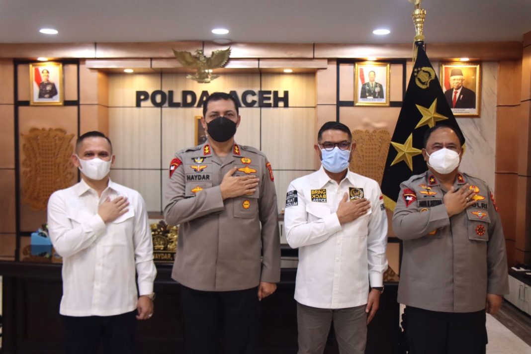 Nasir Jamil dan Dek Gam Kunjungi Polda Aceh
