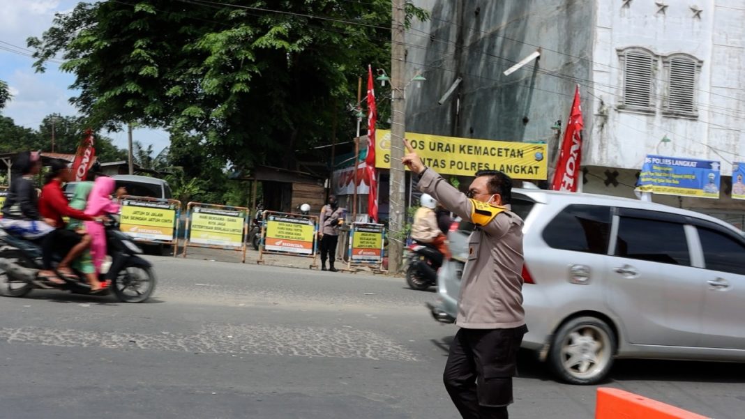 Arus Lalu Lintas Langkat Medan-Banda Aceh