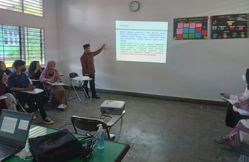 Yayasan Insan Cipta Medan (YICM) Adakan Workshop Penulisan Jurnal Ilmiah