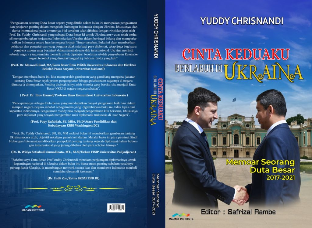 Lauching Buku Jilid 2 Karya Yuddy Chrisnandi 
