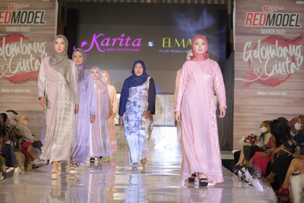 Grand Launching Elmaz Hijab Modelling School