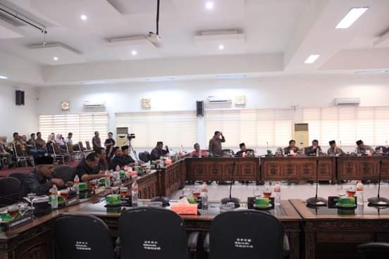 Wakil Bupati Labuhanbatu, Ikuti Rapat Bahas Ranperda tentang APBD TA 2023 