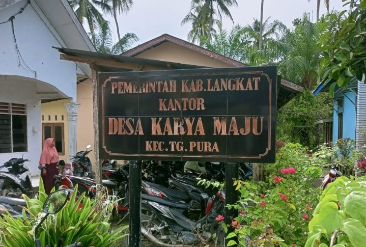 Kepala Desa Karya Maju Tanjung Pura Didemo Warga