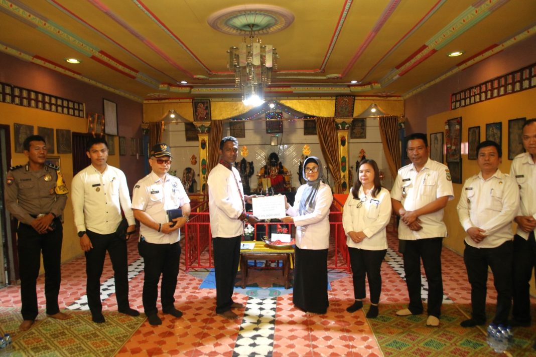 Wali Kota dr Susanti Beri Bantuan Kepada Empat Rumah Ibadah di Pematangsiantar
